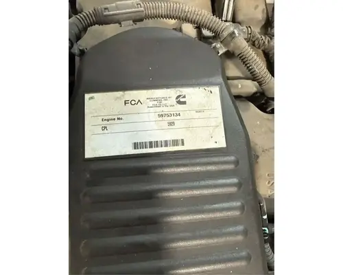 Cummins ISB 6.7 Engine Assembly