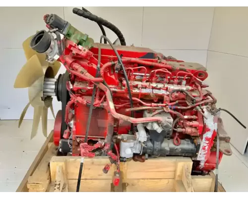 Cummins ISB 6.7 Engine Assembly