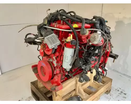 Cummins ISB 6.7 Engine Assembly