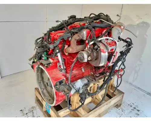 Cummins ISB 6.7 Engine Assembly