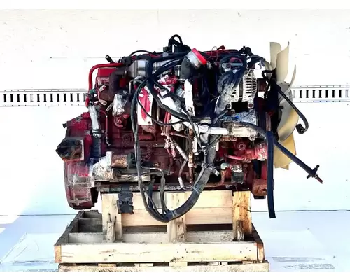 Cummins ISB 6.7 Engine Assembly