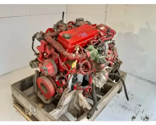 Cummins ISB 6.7 Engine Assembly