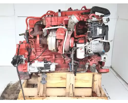 Cummins ISB 6.7 Engine Assembly