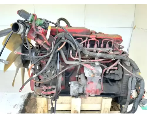 Cummins ISB 6.7 Engine Assembly