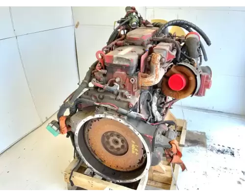 Cummins ISB 6.7 Engine Assembly