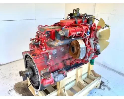 Cummins ISB 6.7 Engine Assembly