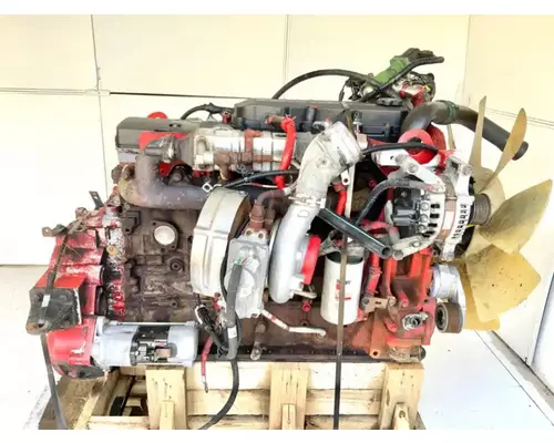 Cummins ISB 6.7 Engine Assembly