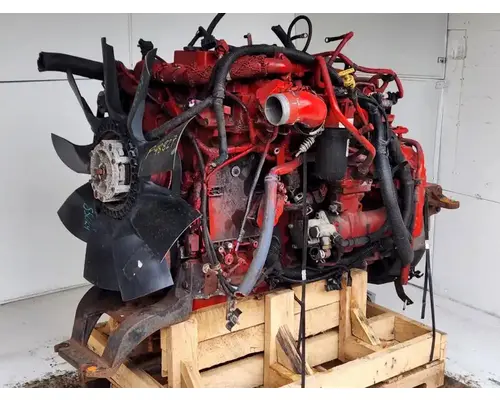 Cummins ISB 6.7 Engine Assembly