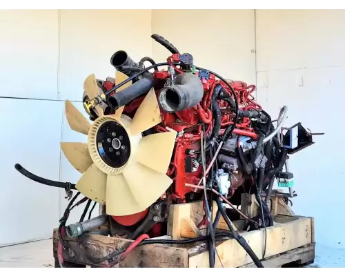 Cummins ISB 6.7 Engine Assembly