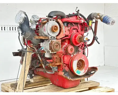 Cummins ISB 6.7 Engine Assembly
