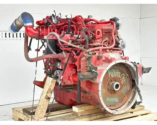 Cummins ISB 6.7 Engine Assembly