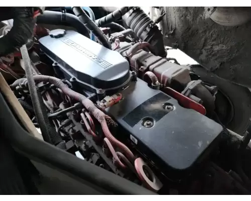 Cummins ISB 6.7 Engine Assembly