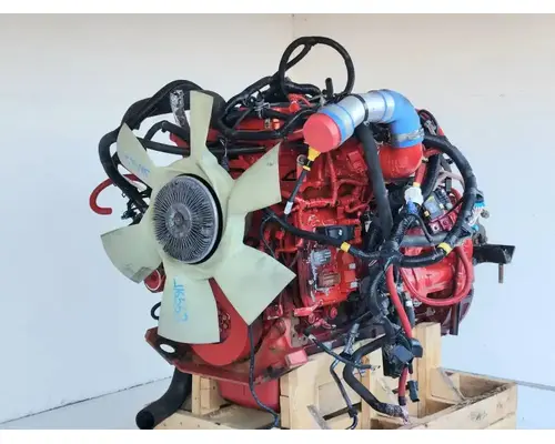 Cummins ISB 6.7 Engine Assembly
