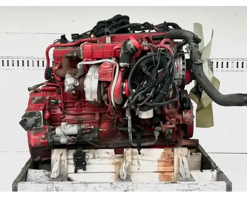 Cummins ISB 6.7 Engine Assembly