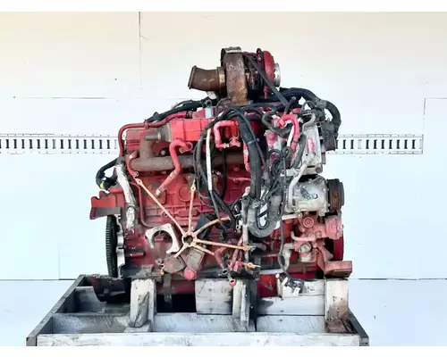 Cummins ISB 6.7 Engine Assembly