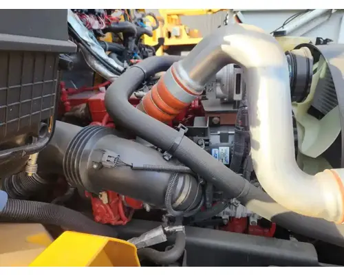 Cummins ISB 6.7 Engine Assembly