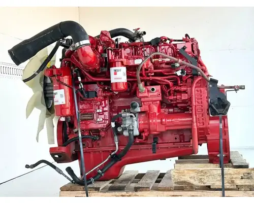 Cummins ISB 6.7 Engine Assembly
