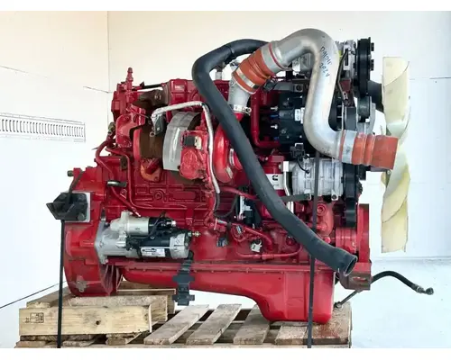 Cummins ISB 6.7 Engine Assembly