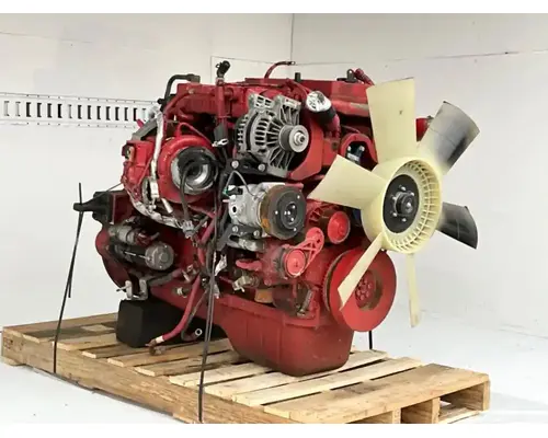 Cummins ISB 6.7 Engine Assembly