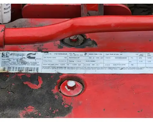 Cummins ISB 6.7 Engine Assembly
