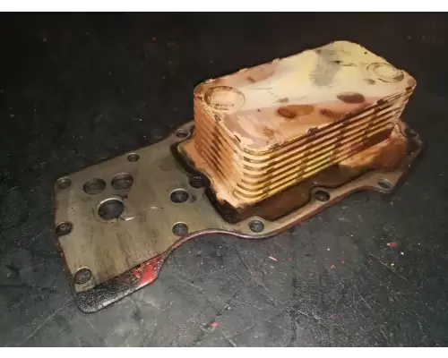 Cummins ISB 6.7 Engine Oil Cooler