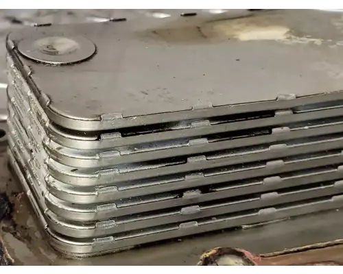 Cummins ISB 6.7 Engine Oil Cooler