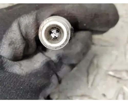 Cummins ISB 6.7 Fuel Injector