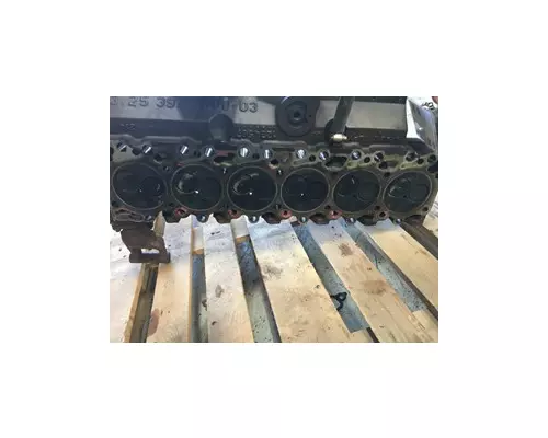 Cummins ISB5.9 Cylinder Head