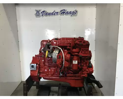 Cummins ISB6.7 Engine Assembly