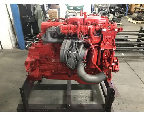 Cummins ISB6.7 Engine Assembly