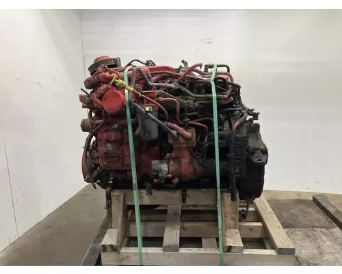 Cummins ISB6.7 Engine Assembly