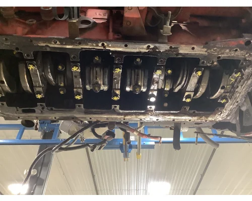 Cummins ISB6.7 Engine Assembly