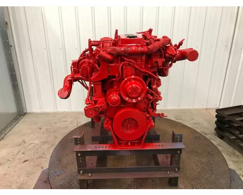 Cummins ISB6.7 Engine Assembly