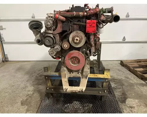 Cummins ISB6.7 Engine Assembly