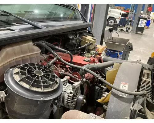 Cummins ISB6.7 Engine Assembly