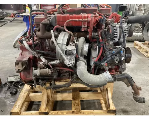 Cummins ISB6.7 Engine Assembly