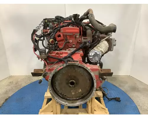 Cummins ISB6.7 Engine Assembly