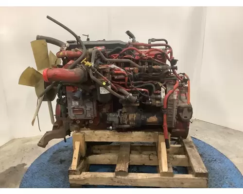 Cummins ISB6.7 Engine Assembly