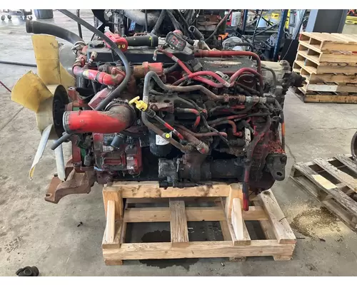 Cummins ISB6.7 Engine Assembly