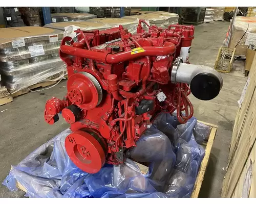 Cummins ISB6.7 Engine Assembly
