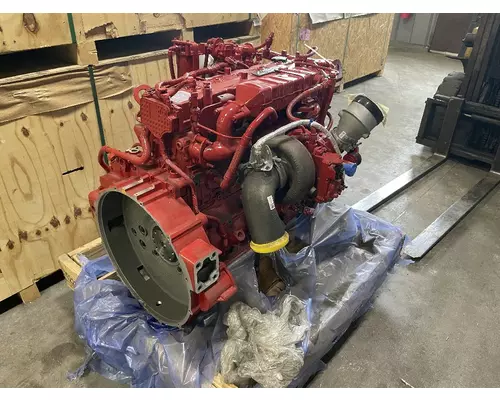 Cummins ISB6.7 Engine Assembly