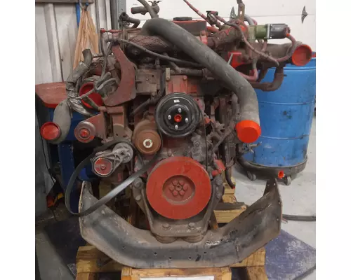 Cummins ISB6.7 Engine Assembly