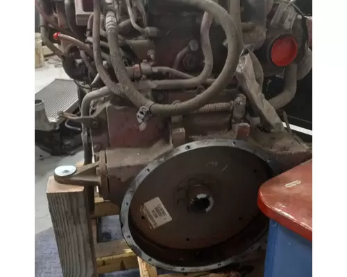 Cummins ISB6.7 Engine Assembly