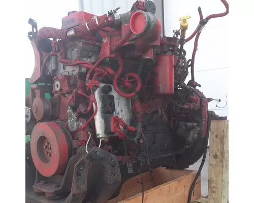 Cummins ISB6.7 Engine Assembly