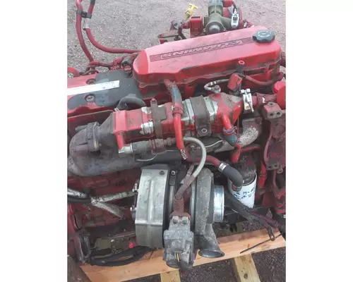 Cummins ISB6.7 Engine Assembly