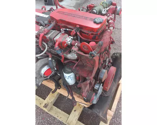 Cummins ISB6.7 Engine Assembly