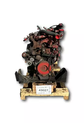 Cummins ISB6.7 Engine Assembly