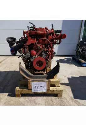 Cummins ISB6.7 Engine Assembly