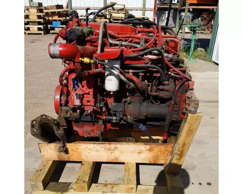 Cummins ISB6.7 Engine Assembly