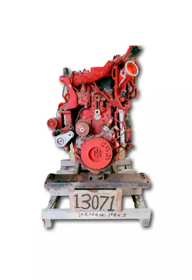 Cummins ISB6.7 Engine Assembly